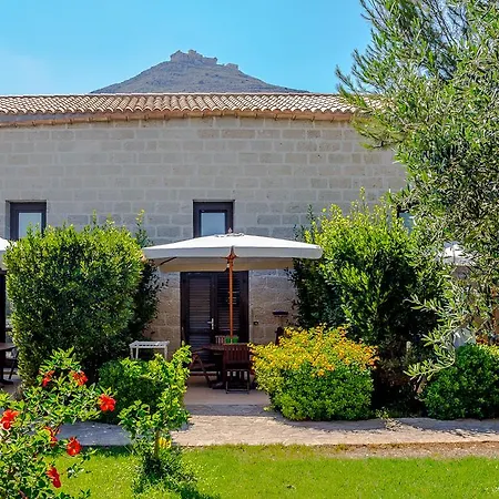 Il Borgo Del Principino Aparthotel Favignana Exterior photo